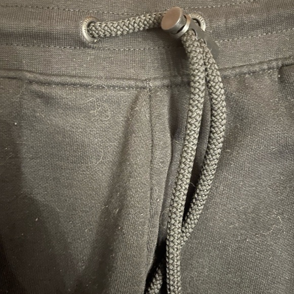 Alphalete Joggers Size M - Picture 3 of 6